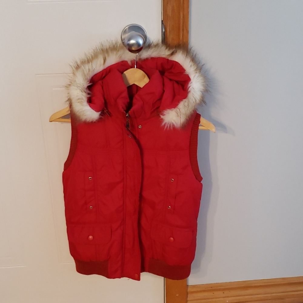 Super comfy sleeveless jacket